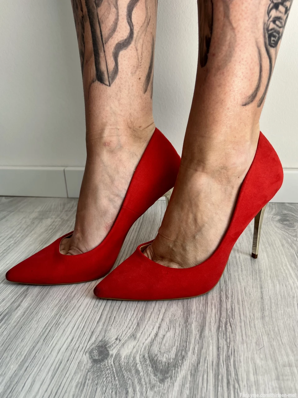 High Heels Rot mit Gold