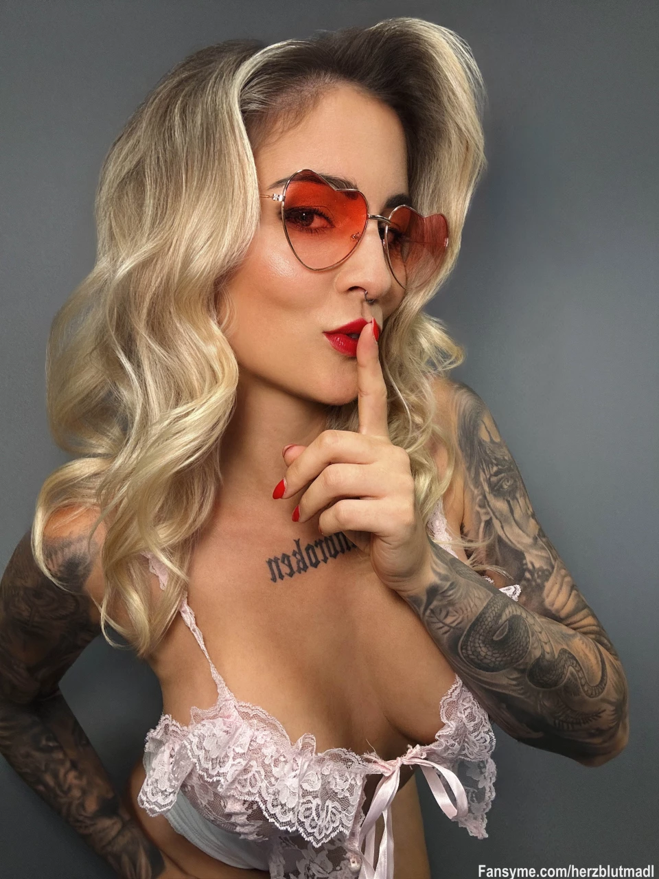 Custom Video